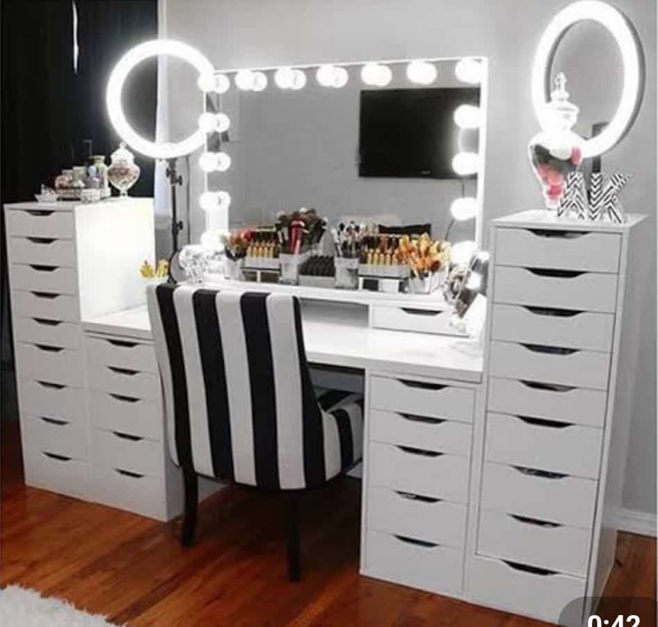 mirror Desk